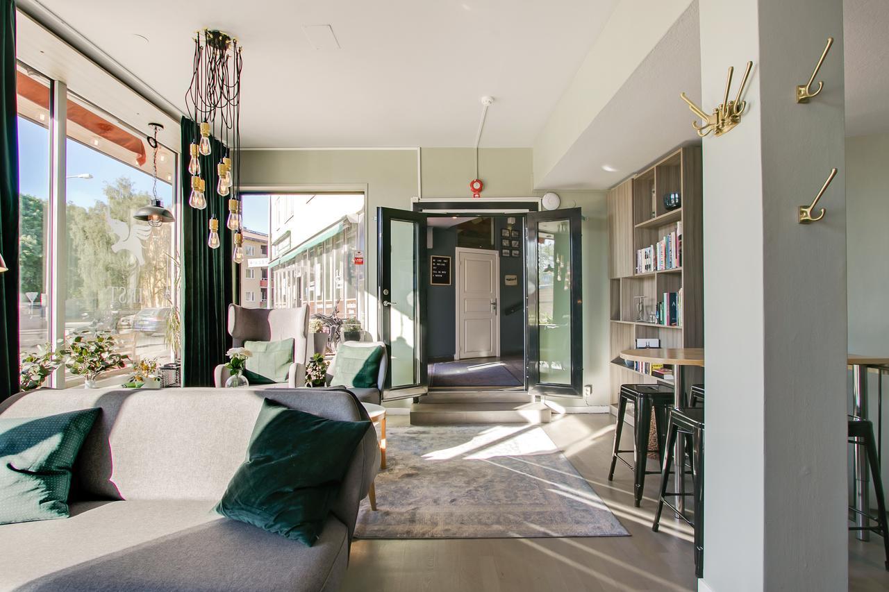 First Hotel Brommaplan Stockholm Ngoại thất bức ảnh