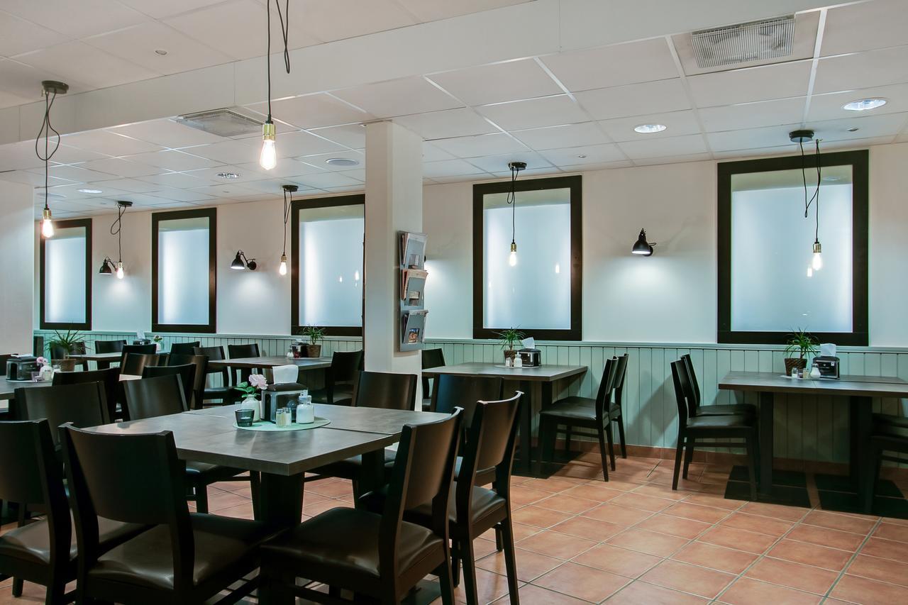First Hotel Brommaplan Stockholm Ngoại thất bức ảnh